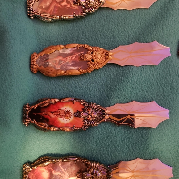 Franklin Mint Knightstone Collection  Fantasy Kniv - Picture 2 of 6